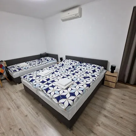 Lea Guest house *